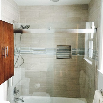 Contemporary bath