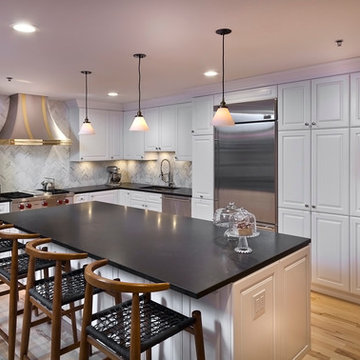 Minneapolis Condo Kitchen, Bar, Fireplace