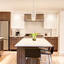 ktichen white counters