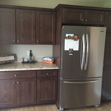 Maple buckboard cabinets with granite countertops