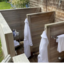Outdoor Shower(s)