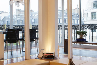 Idée de décoration pour un salon tradition.