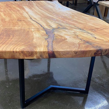 Family Willow Tree to Tables