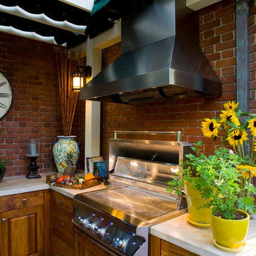California Show House Outdoor Kitchen