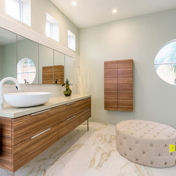 Another view showing the extended towel holder