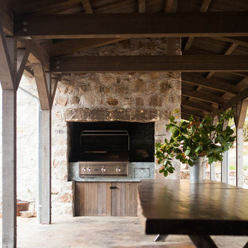 Sonoma Guest Compound