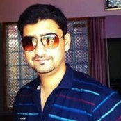 Muiz Durrani's photo