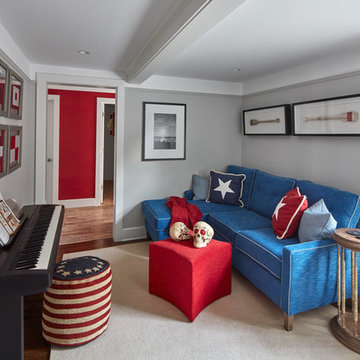 Weekend Retreat: A Modern Twist on "Beachy"