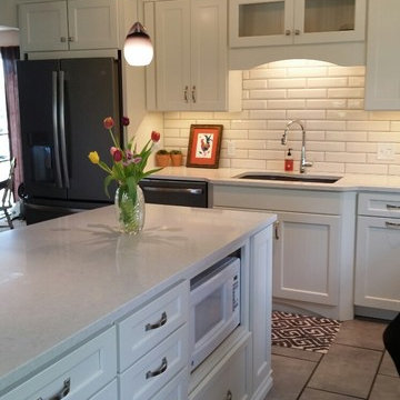 Transitional Farmhouse Kitchen