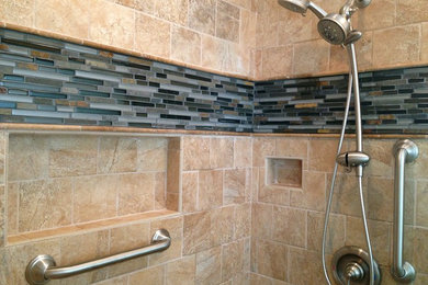 Bathroom photo in Other