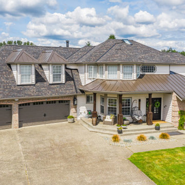 Modern Farmhouse Metal Combo Roof in Orting, WA