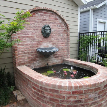 Creating a Courtyard with Southern Charm