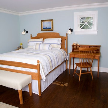Beach Style Bedroom