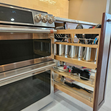 A Complete Kitchen Transformation—Function Meets Beauty