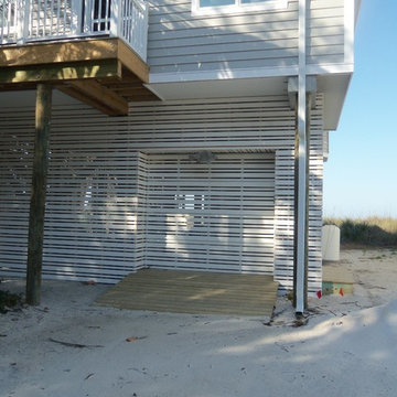 Exterior beachy details