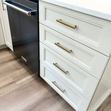 Accessible Beige and Maple Mocha Kitchen Design