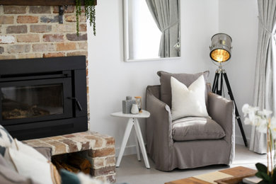 Design ideas for a country living room in Wollongong.