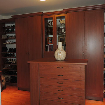 Arbor Boutique Style Closet