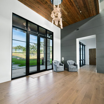 Character-grade European Oak Home Design