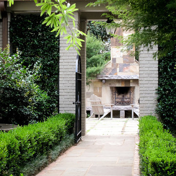 Intown Family Courtyard Garden - Greenville, SC