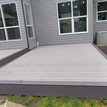 2 tone composite deck with black composite railing