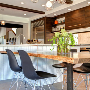 Natural Modern Kitchen