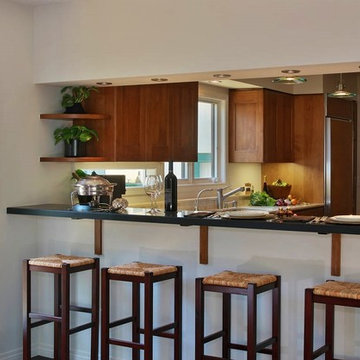 Family Room Raised Bar Seating.