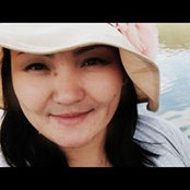 Sarnai Munkhsarnai's photo