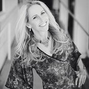 Jill Leslie's photo