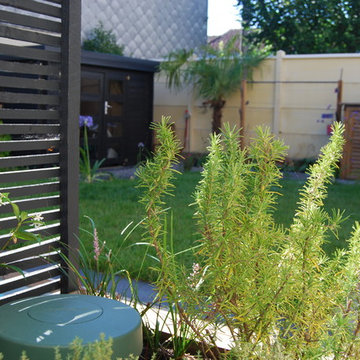 EN COURS - Aménagement d'un jardin d'un jardin de ville avec piscine