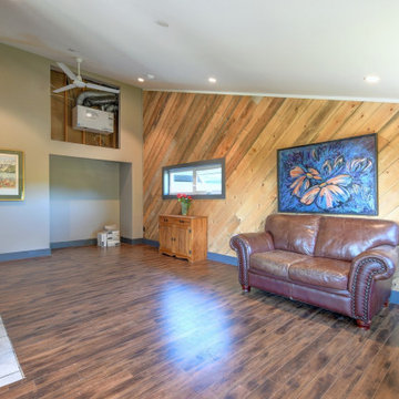 1499/1499B Trail Way - $1,695,000 – MLS Res 885121 / Com 885130