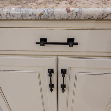 Modern Colonial Kitchen Remodel in Leesburg, VA