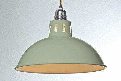 Factory Pendant light - olive green - vintage industrial loft
