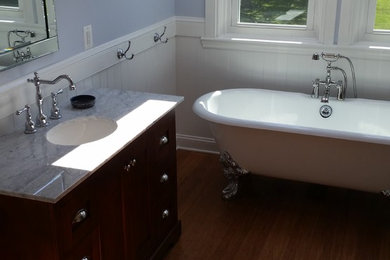 Example of a cottage bathroom design in DC Metro