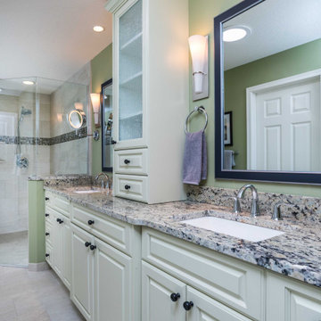 Traditional Primary Bath With a White Vanity Tower and Curbless Shower