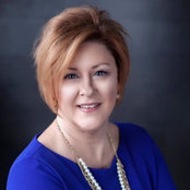 Deb Jones's photo