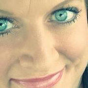 Stephanie Roman-Gleasons billede