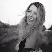 Ally Engels billede