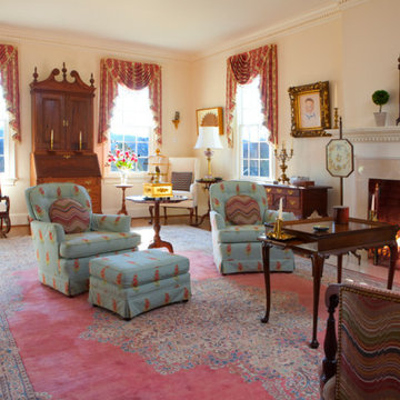 Federal Period Style: Living Room