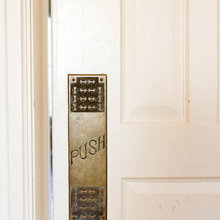 Finishes/hardware