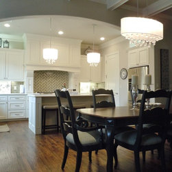 Paisley Residence - Chandeliers