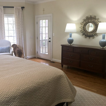 Gracious Master Bedroom Suite in Brookstone Country Club