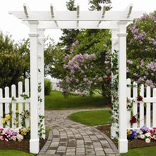 2015's Top 6 Vinyl Fence Design For Your Home