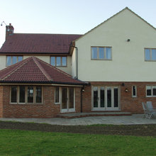 TOWN/VILLAGE HOMES.