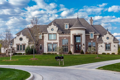Exterior home photo in Milwaukee