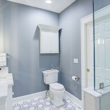 Traditional Guest Bath Remodel Lake Quivira, KS