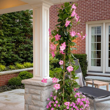 Quality Reigns in an Updated Backyard