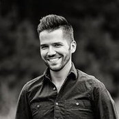 Justin Noble's photo