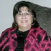 Delia Latham's photo