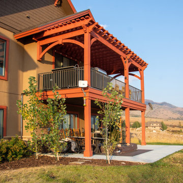 Pergola Installed on Pre-Established Deck Posts